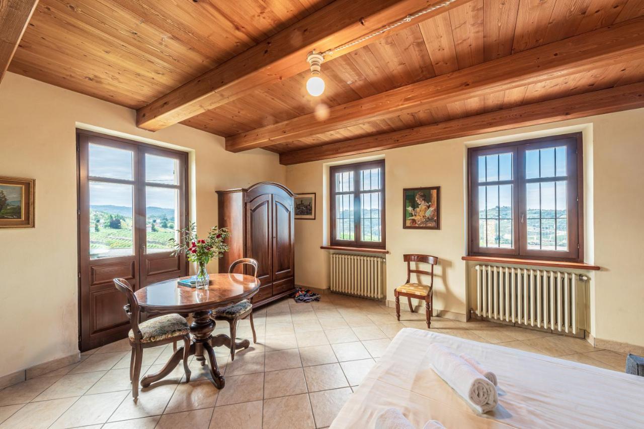 Villa Bricco Paglieri, Entire Villa Альба Экстерьер фото