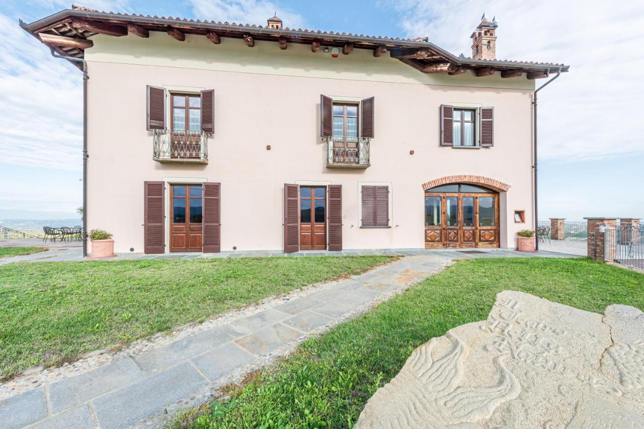 Villa Bricco Paglieri, Entire Villa Альба Экстерьер фото