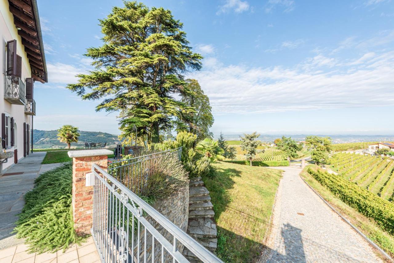Villa Bricco Paglieri, Entire Villa Альба Экстерьер фото